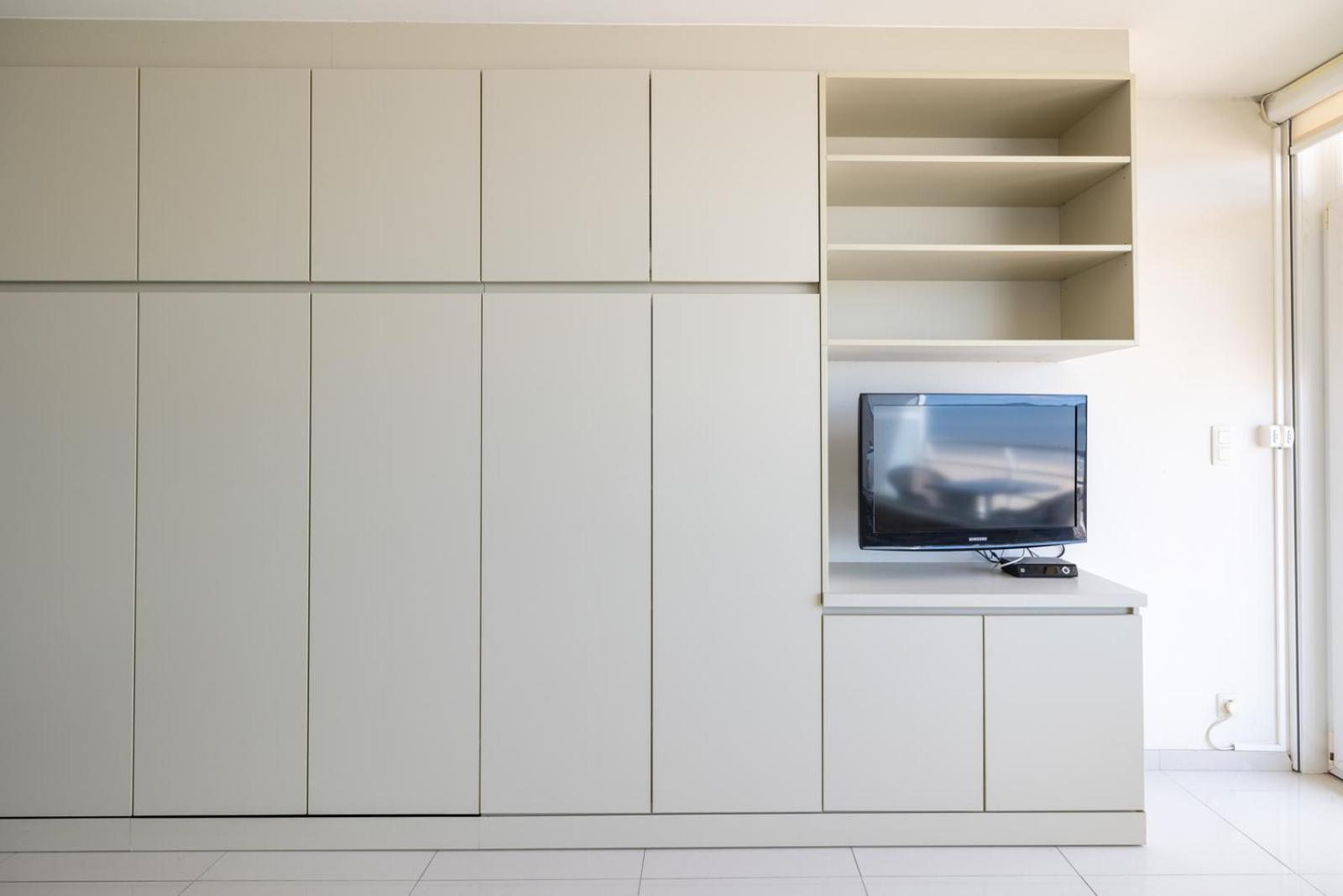 Seaview Type Rotterdam 6p - Comfortabele Flat Met Aparte Slaaphoek Direct Aan Het Strand, Op De Verkeersvrije Zeedijk *